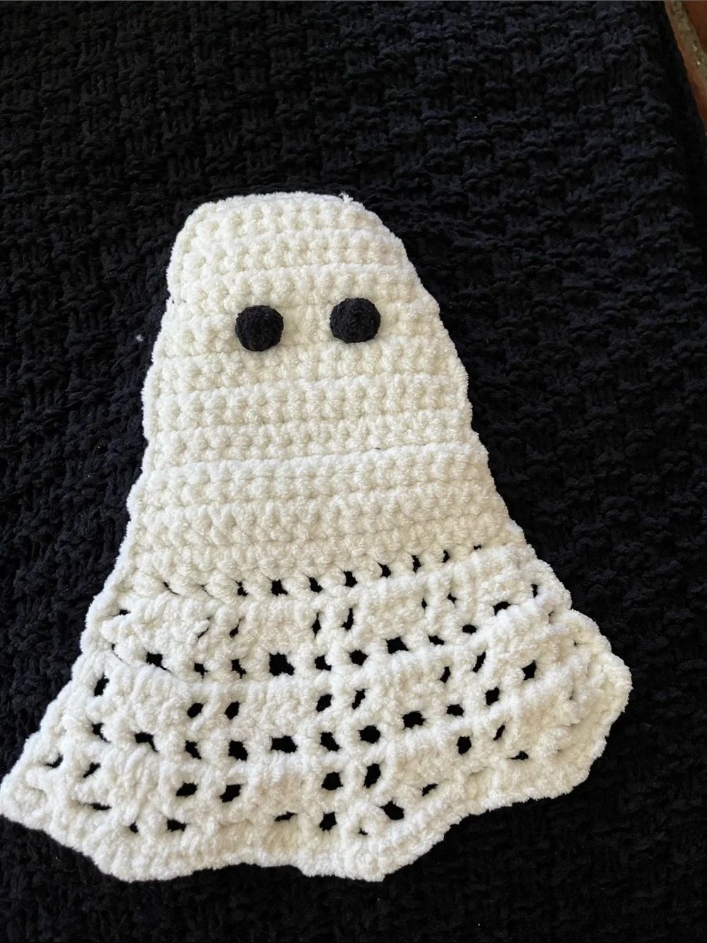 Martha Stewart Black Throw with White Crochet Ghost